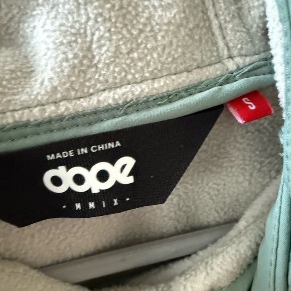 Dope snow jacket small - Picture 3 of 4